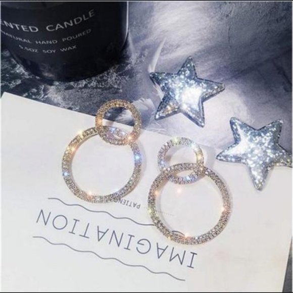 Beautiful Gold Tone Double Circle Earrings - Picture 4 of 4